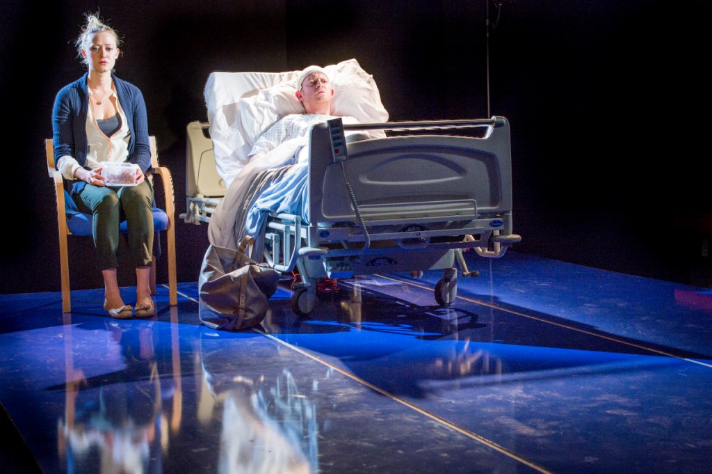 Donny's Brain: Production Photos - Hampstead Theatre